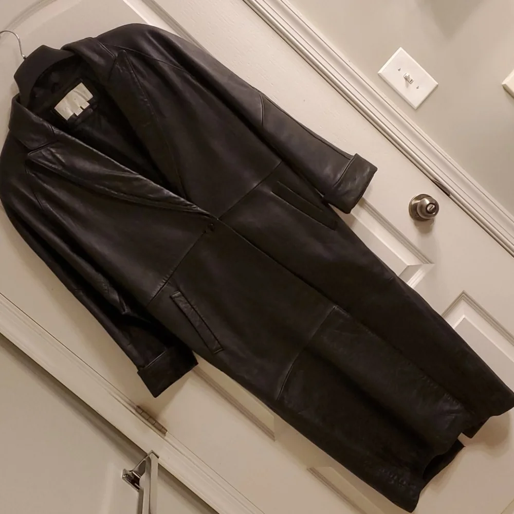 The Limited Vintage Genuine Black Leather Full Length Trenchcoat S